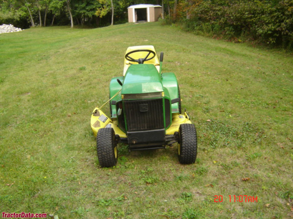 John Deere 200