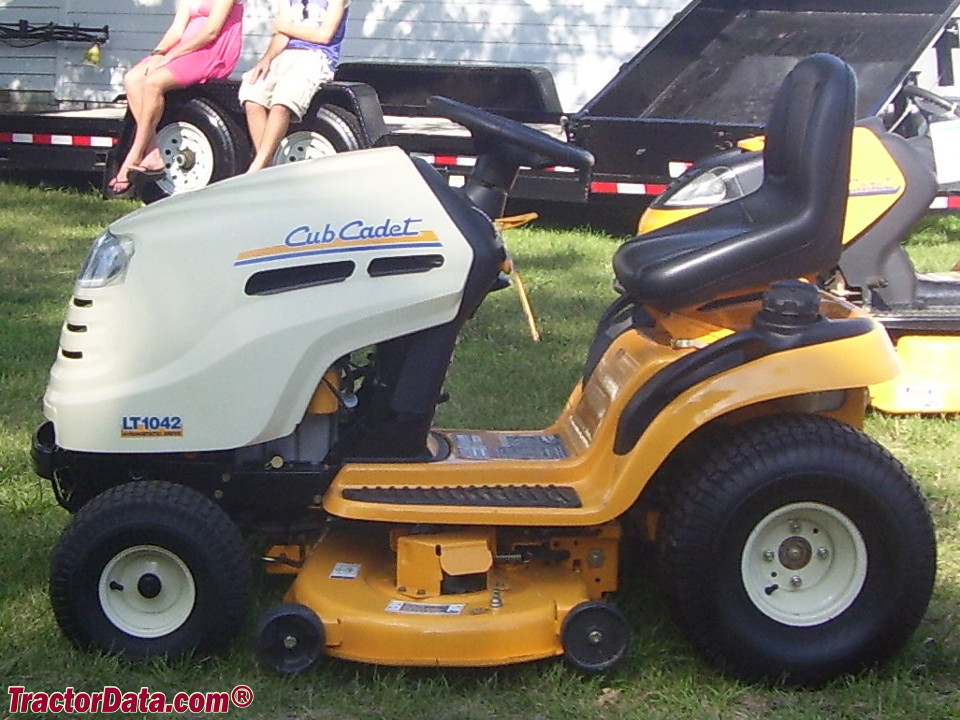 Cub Cadet LT 1042 lawn tractor.