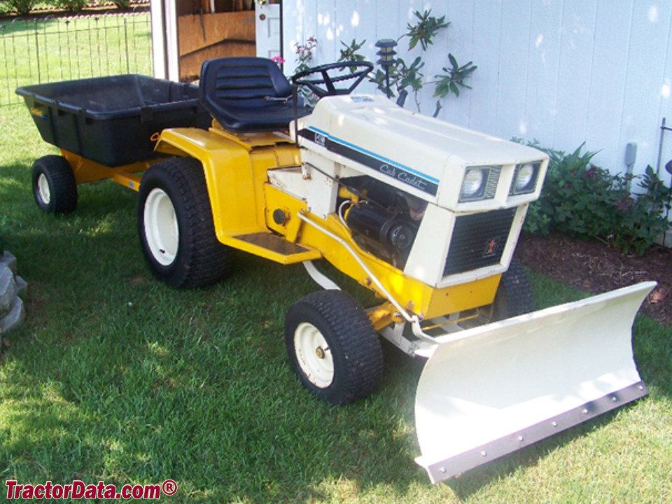 Cub Cadet 149 with blade.