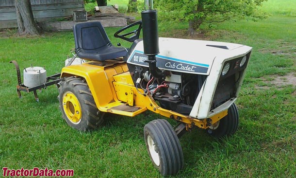 TractorData.com Cub Cadet 1512 tractor photos information