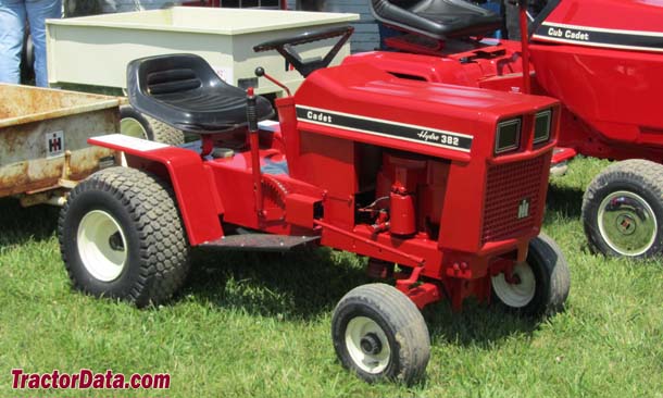 TractorData.com Cub Cadet 382 tractor photos information