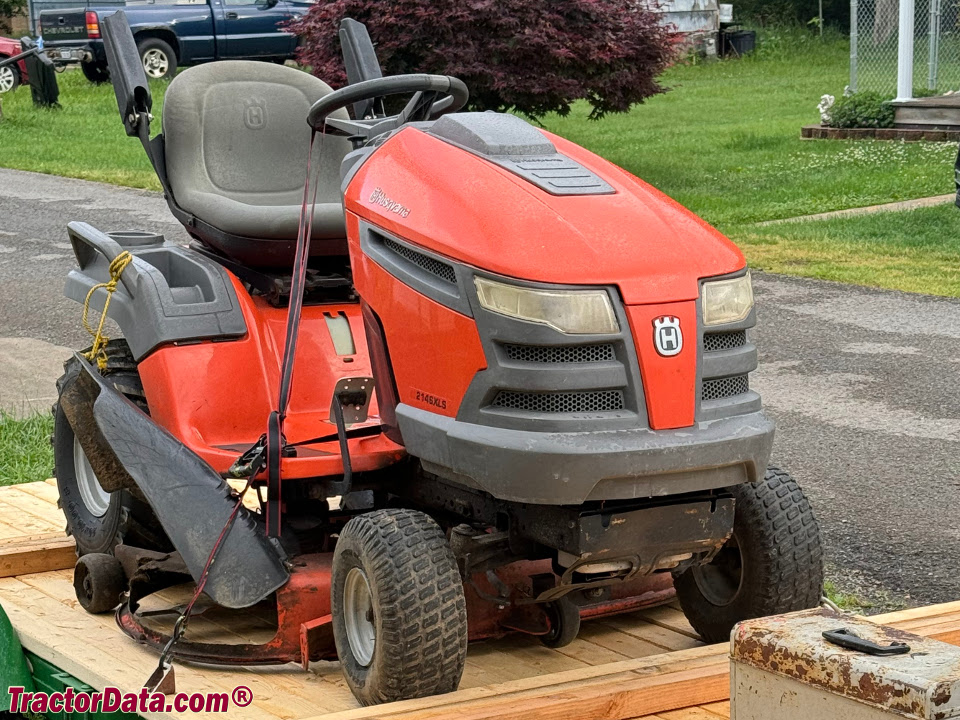 Husqvarna 2146XLS lawn tractor.