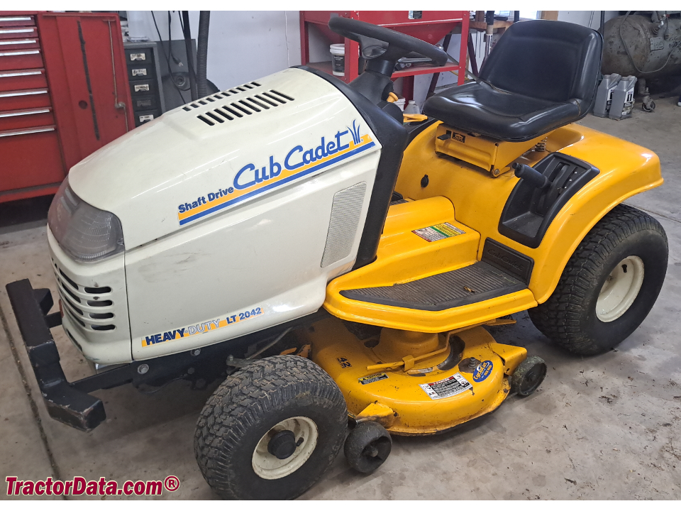 Cub Cadet LT 2042 lawn tractor.