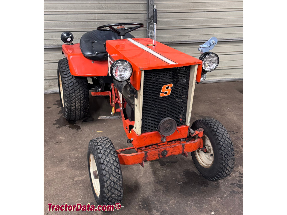 1970 Simplicity Landlord 3210V garden tractor.