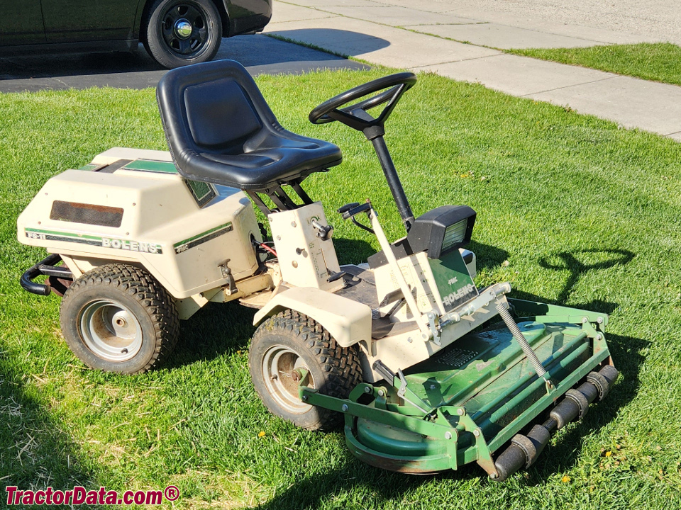 Bolens 940 front-mount mower.