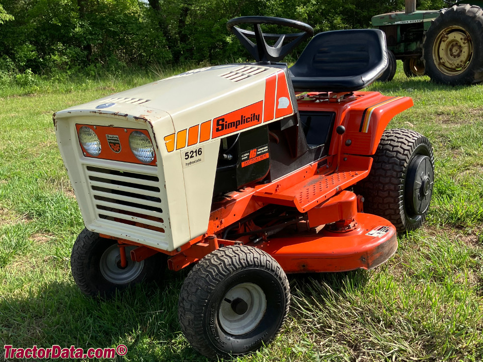 Simplicity 5216H lawn tractor.