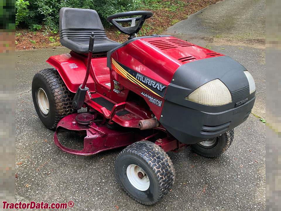 Murray 46900 lawn tractor.