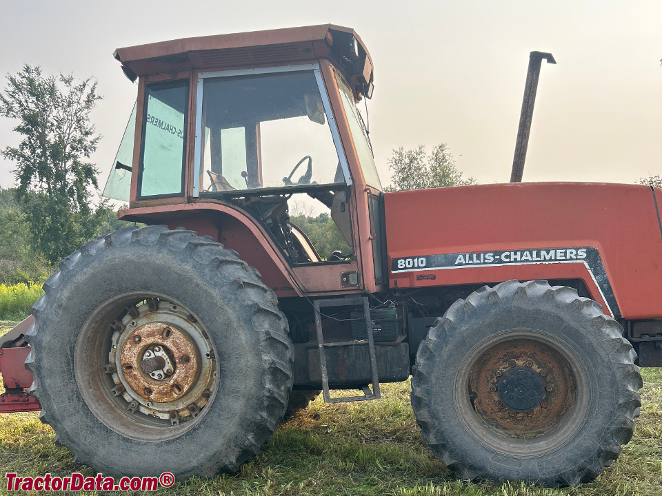 Allis-Chalmers 8010 row-crop tractor.