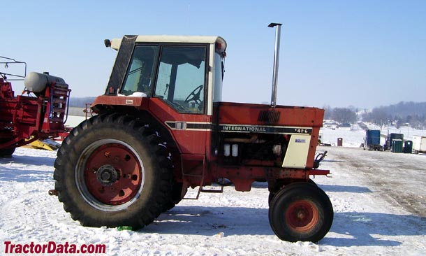 TractorData.com International Harvester 1486 tractor photos information