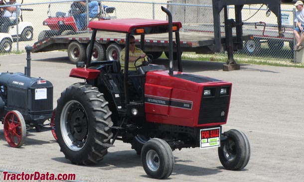 TractorData.com International Harvester 3088 tractor photos information