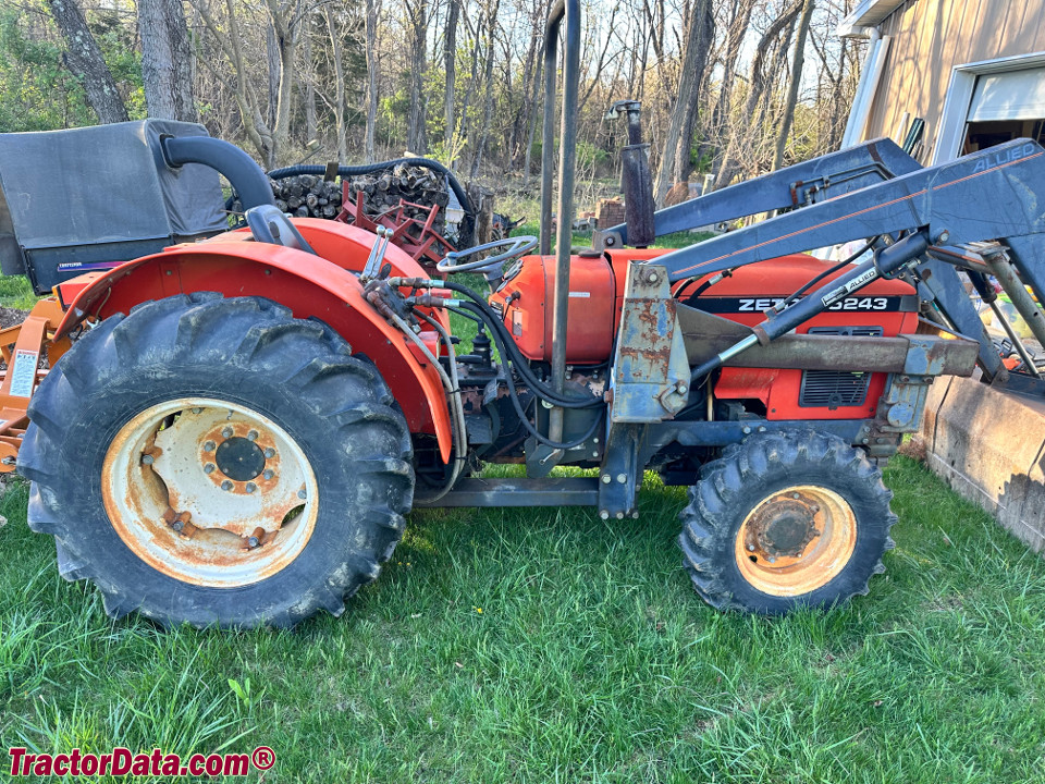 Zetor 5243 utility tractor.