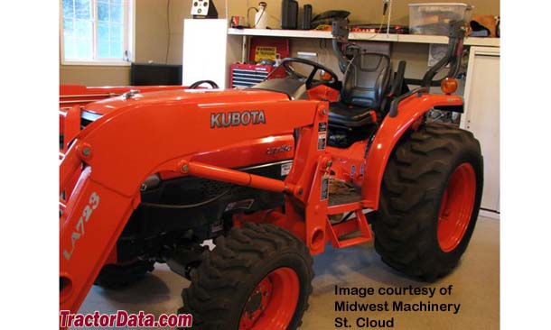 TractorData.com Kubota L3130 tractor photos information