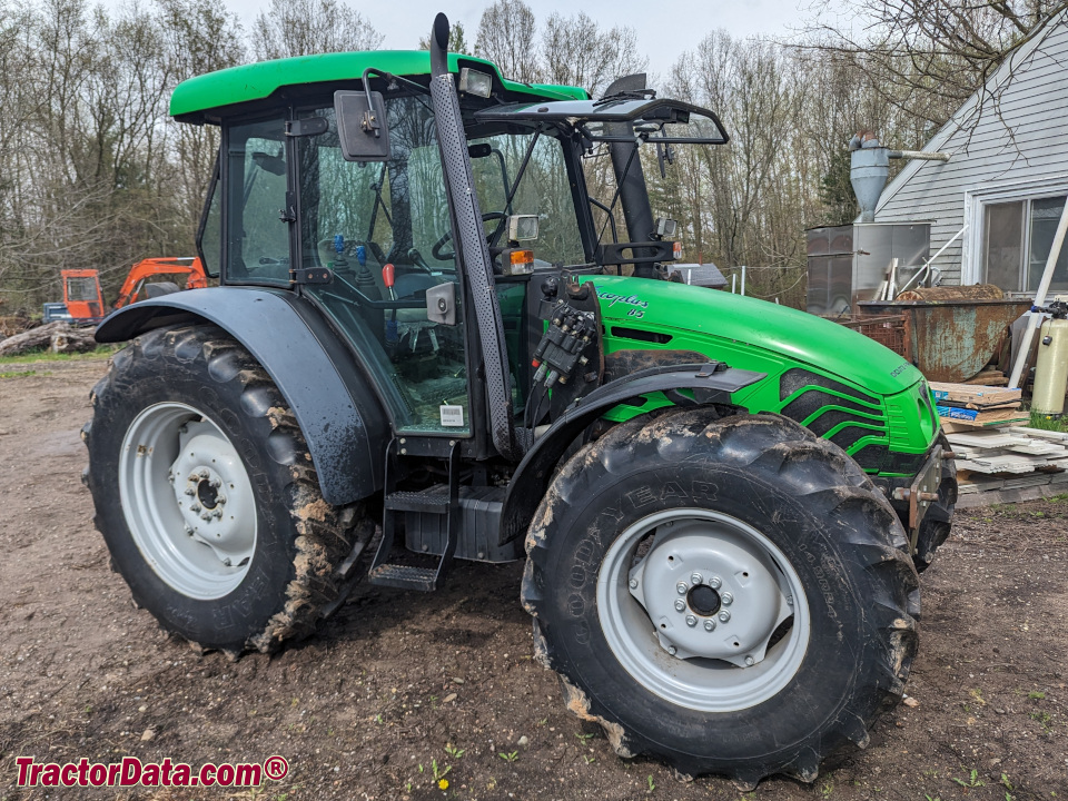 Deutz-Fahr Agrotron 85 utility tractor.