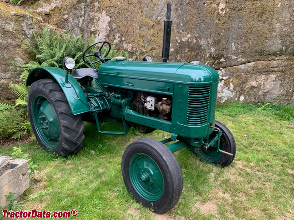 Volvo T25 tractor.