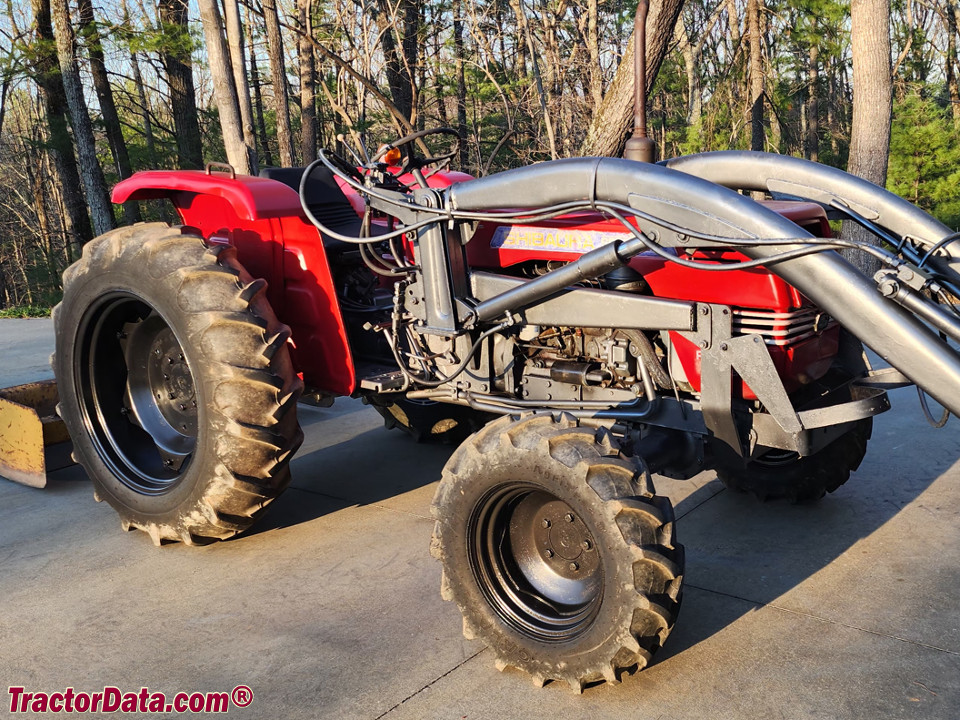 Shibaura SD3000 tractor.