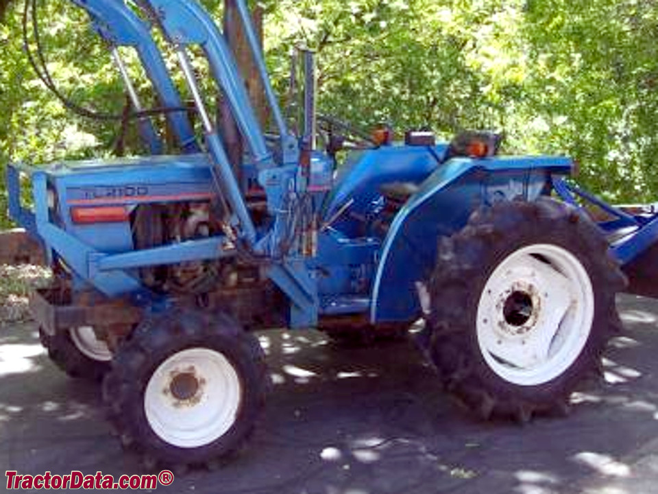 Iseki TL 2100 utility tractor.