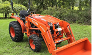 Kubota L2502 tractor photo